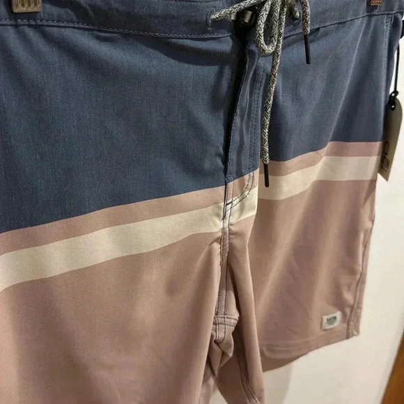 Katin Paco Trunk - Dusty Pink - Size 33 - Picture 3 of 5
